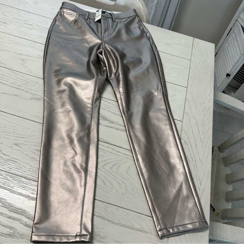 Express pants - Picture 4 of 12